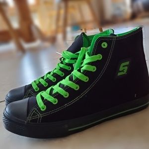Snap-on official converse.